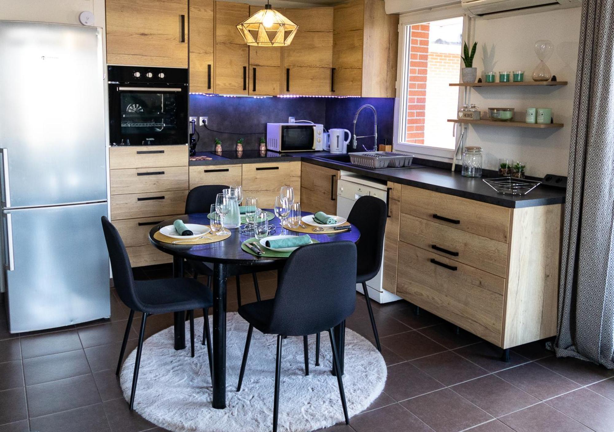 Chouette , Un Logement T3 Cozy Tout Proche Du Metro Et Parking Prive A Disposition Tuluza Zewnętrze zdjęcie